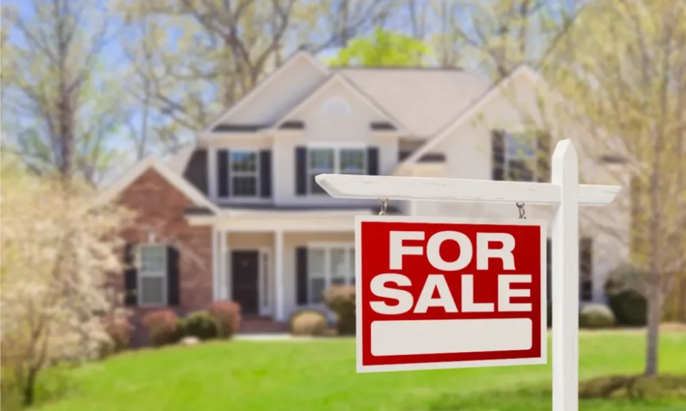 beyond-the-for-sale-sign:-the-human-side-of-cash-home-sales